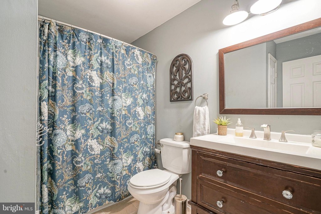 MEDFORD, New Jersey, 08055, United States, 4 Bedrooms Bedrooms, ,2.5 BathroomsBathrooms,Residential,Forsale,1993999