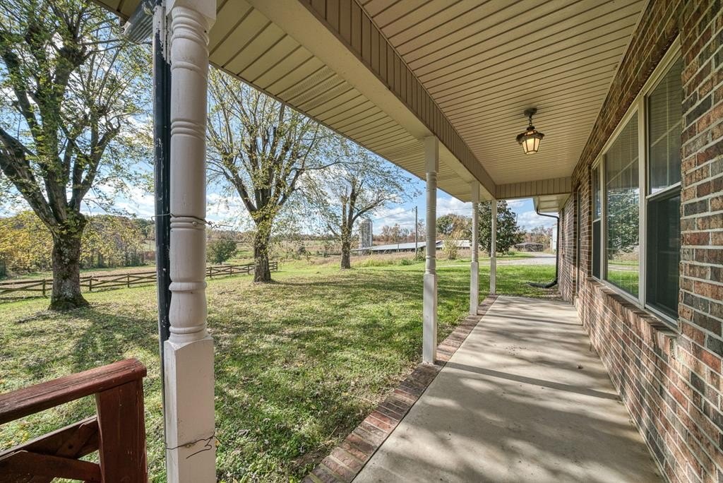 Monroe, Tennessee, 38573, United States, 3 Bedrooms Bedrooms, ,1.5 BathroomsBathrooms,Residential,Forsale,2010937