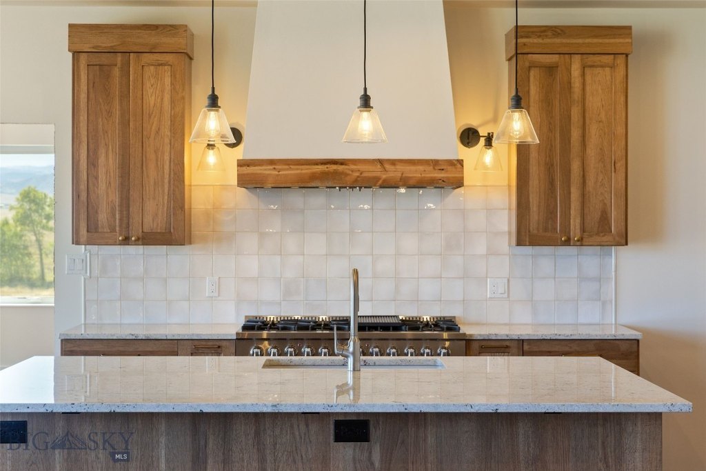 Ennis, Montana, 59729, United States, 4 Bedrooms Bedrooms, ,4.5 BathroomsBathrooms,Residential,Forsale,1986960