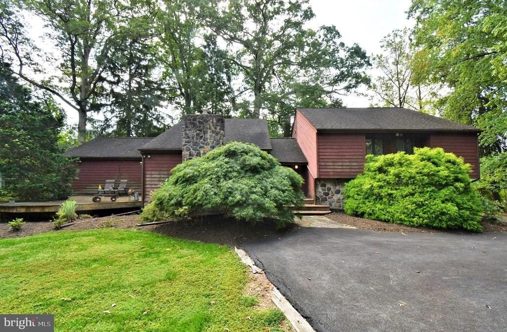 DOYLESTOWN, Pennsylvania, 18901, United States, 4 Bedrooms Bedrooms, ,3 BathroomsBathrooms,Residential,Forsale,1973388