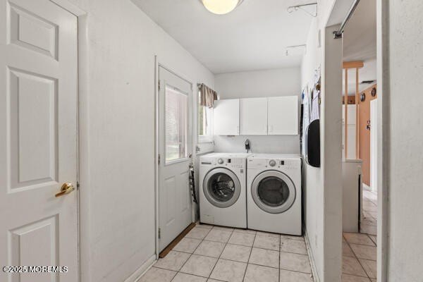 Tinton Falls, New Jersey, 07724, United States, 5 Bedrooms Bedrooms, ,2.5 BathroomsBathrooms,Residential,Forsale,1972265