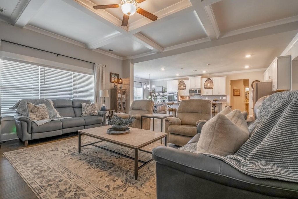 Apison, Tennessee, 37302, United States, 5 Bedrooms Bedrooms, ,4.5 BathroomsBathrooms,Residential,Forsale,2004687