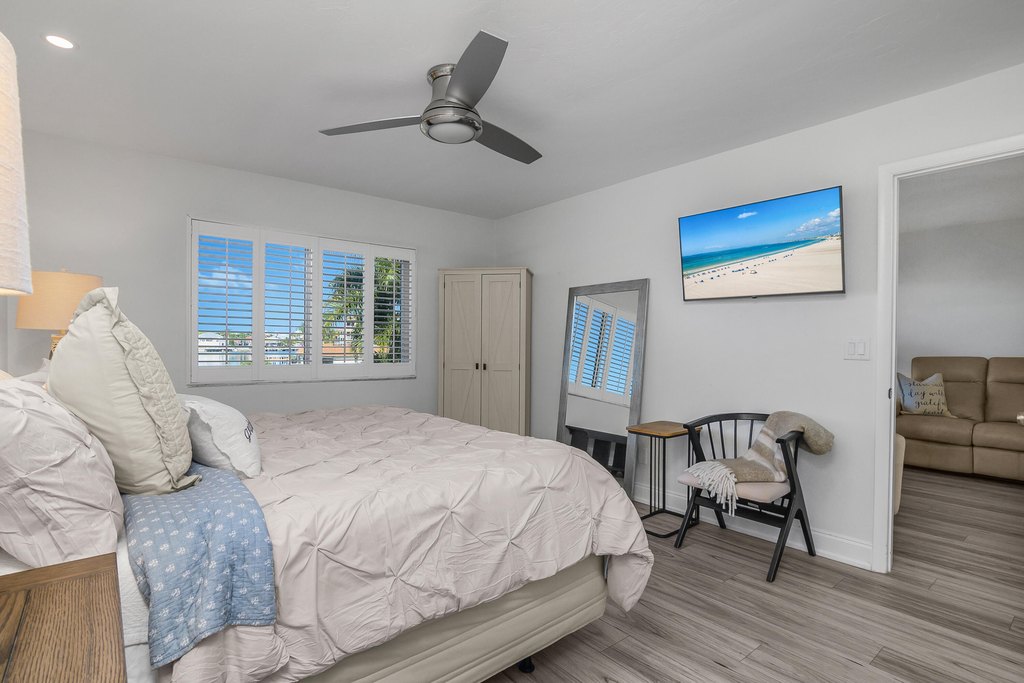 Marco Island, Florida, 34145, United States, 2 Bedrooms Bedrooms, ,2 BathroomsBathrooms,Residential,Forsale,2011560