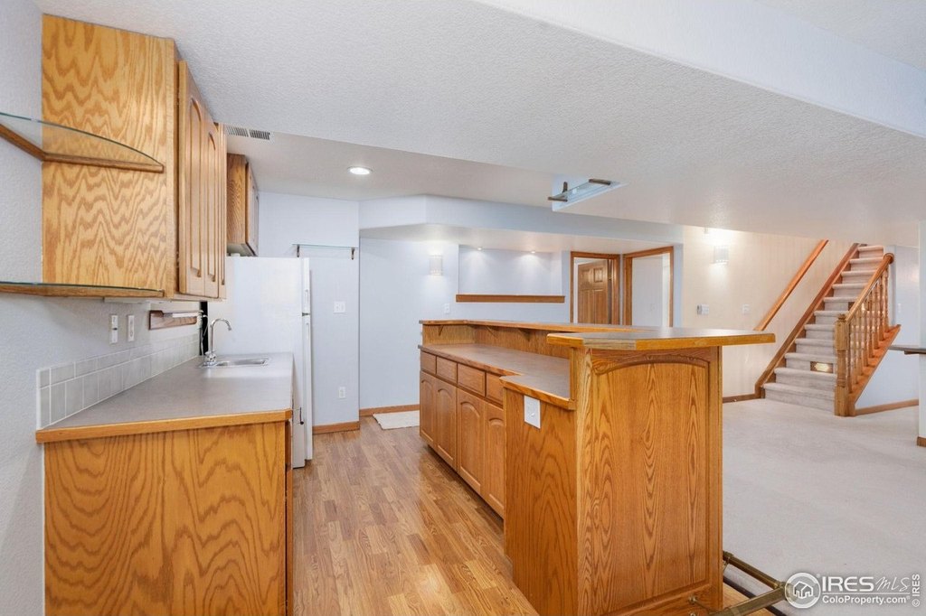 Loveland, Colorado, 80537, United States, 5 Bedrooms Bedrooms, ,3.5 BathroomsBathrooms,Residential,Forsale,1967203