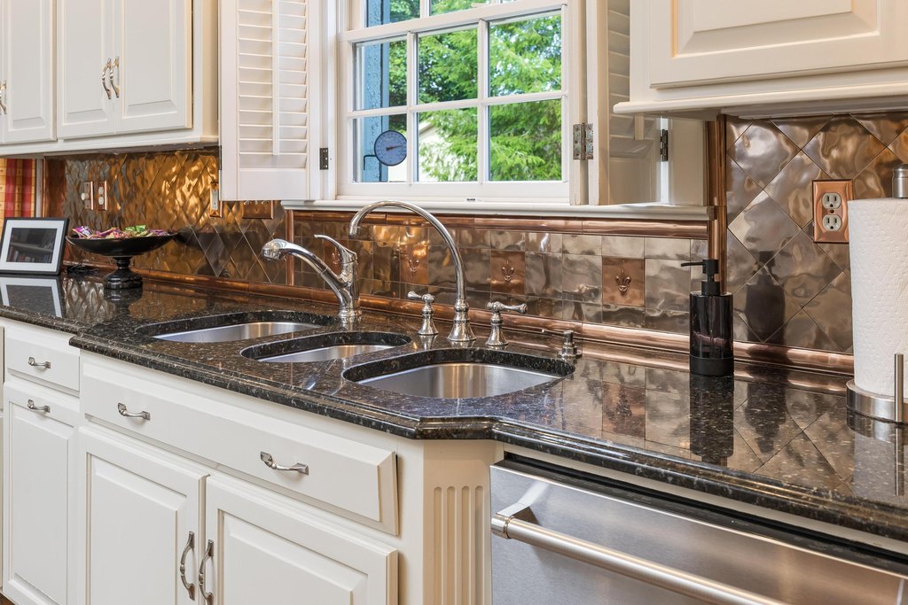 Cleveland, Tennessee, 37312, United States, 5 Bedrooms Bedrooms, ,3.5 BathroomsBathrooms,Residential,Forsale,1995352