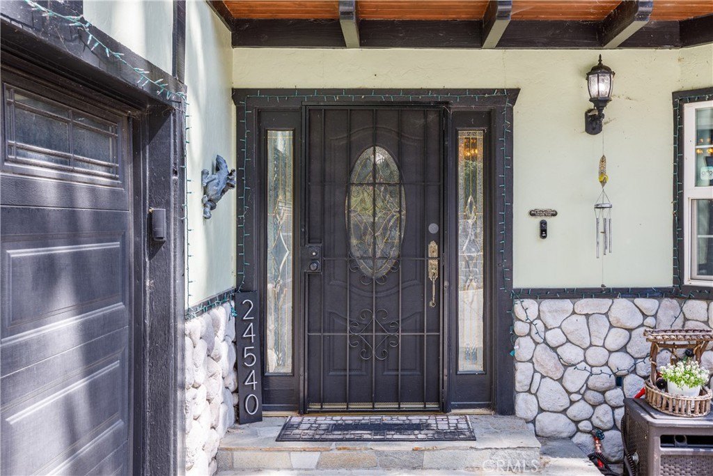 Crestline, California, 92325, United States, 5 Bedrooms Bedrooms, ,4 BathroomsBathrooms,Residential,Forsale,1971046