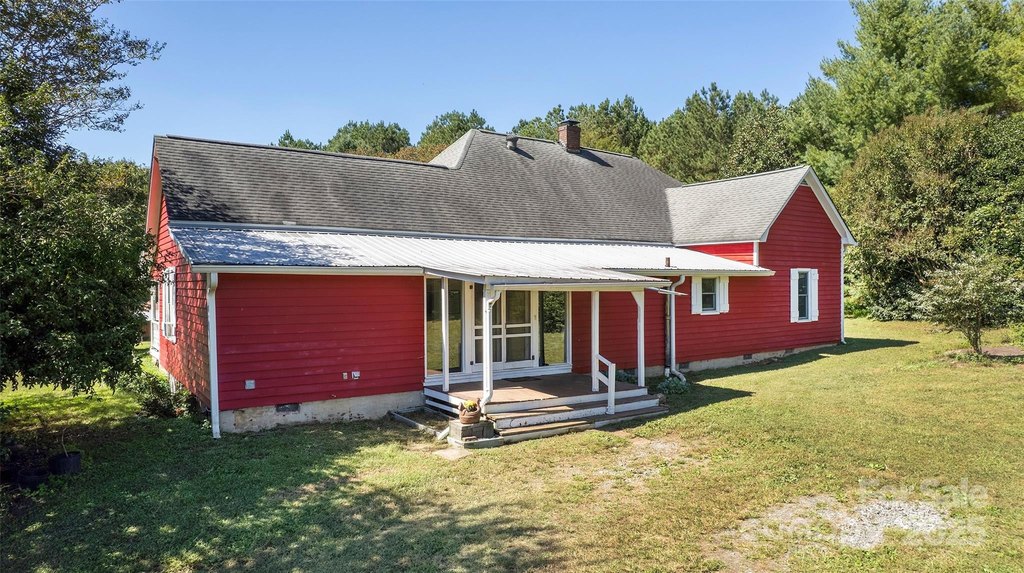 Vale, North Carolina, 28168, United States, 4 Bedrooms Bedrooms, ,1 BathroomBathrooms,Residential,Forsale,1985976