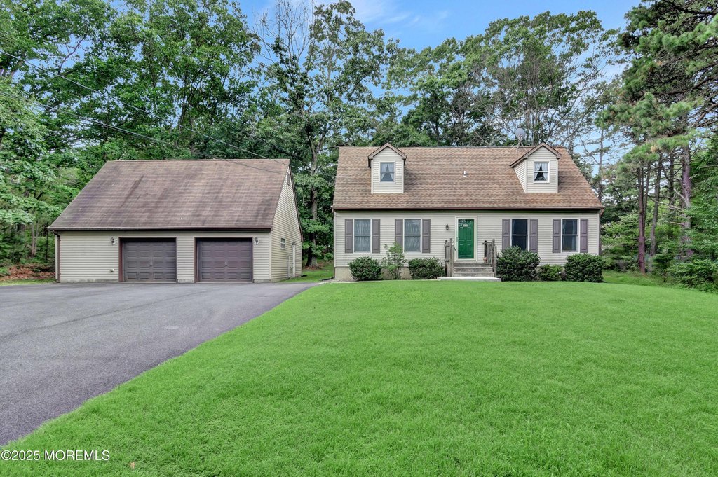 Jackson, New Jersey, 08527, United States, 4 Bedrooms Bedrooms, ,2 BathroomsBathrooms,Residential,Forsale,1972268