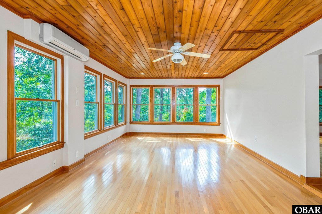 Kill Devil Hills, North Carolina, 27948, United States, 3 Bedrooms Bedrooms, ,3 BathroomsBathrooms,Residential,Forsale,1993772