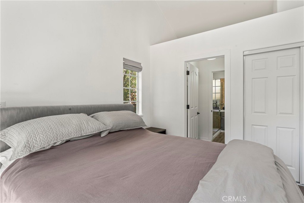 Lake Arrowhead, California, 92352, United States, 3 Bedrooms Bedrooms, ,2.5 BathroomsBathrooms,Residential,Forsale,1971045