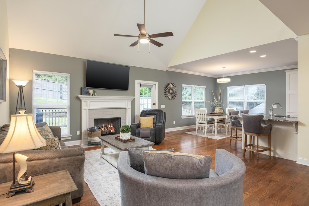 Hixson, Tennessee, 37343, United States, 4 Bedrooms Bedrooms, ,2.5 BathroomsBathrooms,Residential,Forsale,1995345