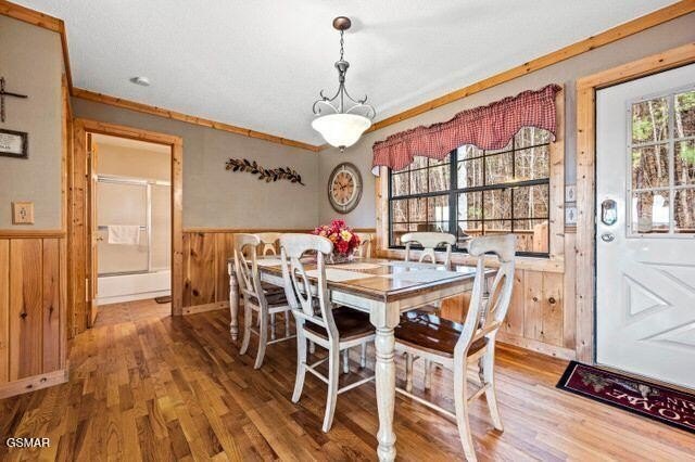 Sevierville, Tennessee, 37862, United States, 3 Bedrooms Bedrooms, ,3 BathroomsBathrooms,Residential,Forsale,1910187