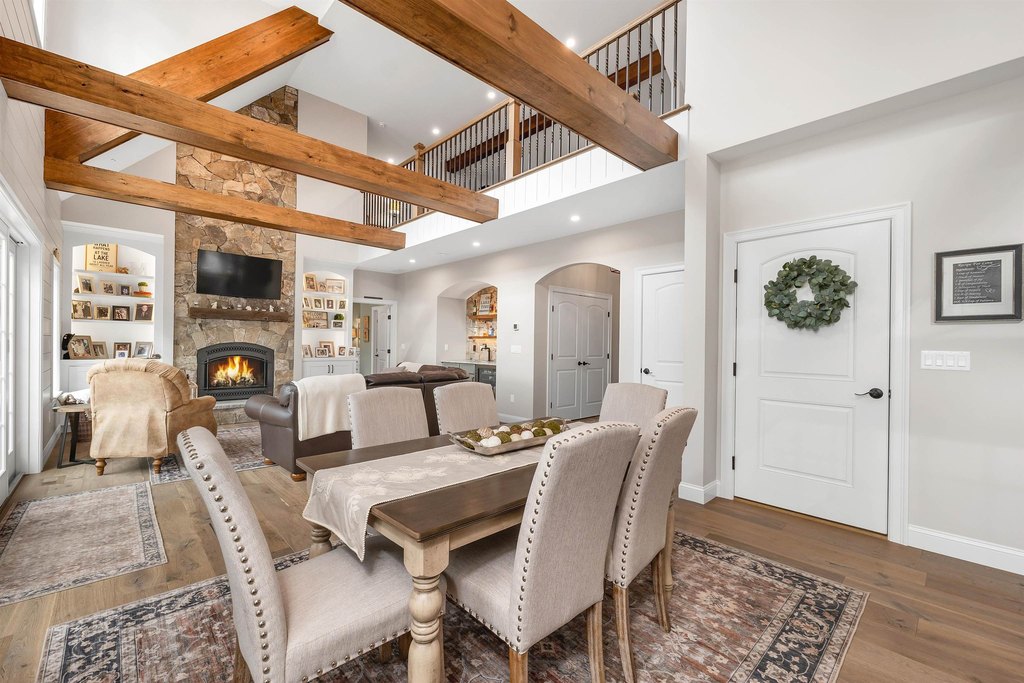 Meredith, New Hampshire, 03253, United States, 6 Bedrooms Bedrooms, ,6.5 BathroomsBathrooms,Residential,Forsale,1893919