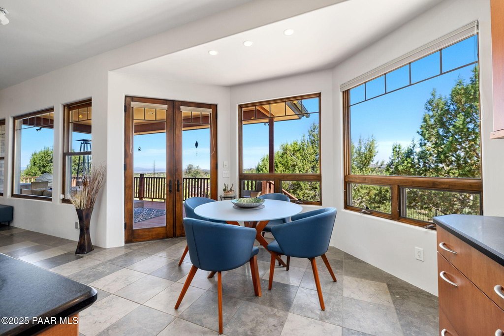 Prescott, Arizona, 86305, United States, 3 Bedrooms Bedrooms, ,2.5 BathroomsBathrooms,Residential,Forsale,1967158