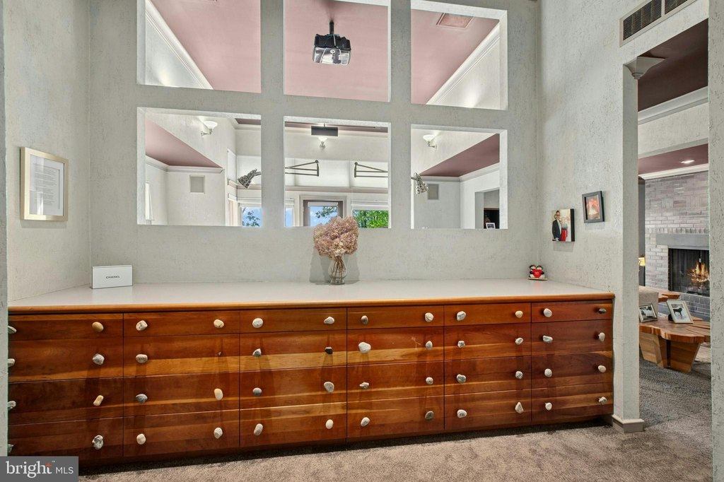 HENRYVILLE, Pennsylvania, 18332, United States, 6 Bedrooms Bedrooms, ,7.5 BathroomsBathrooms,Residential,Forsale,2014635