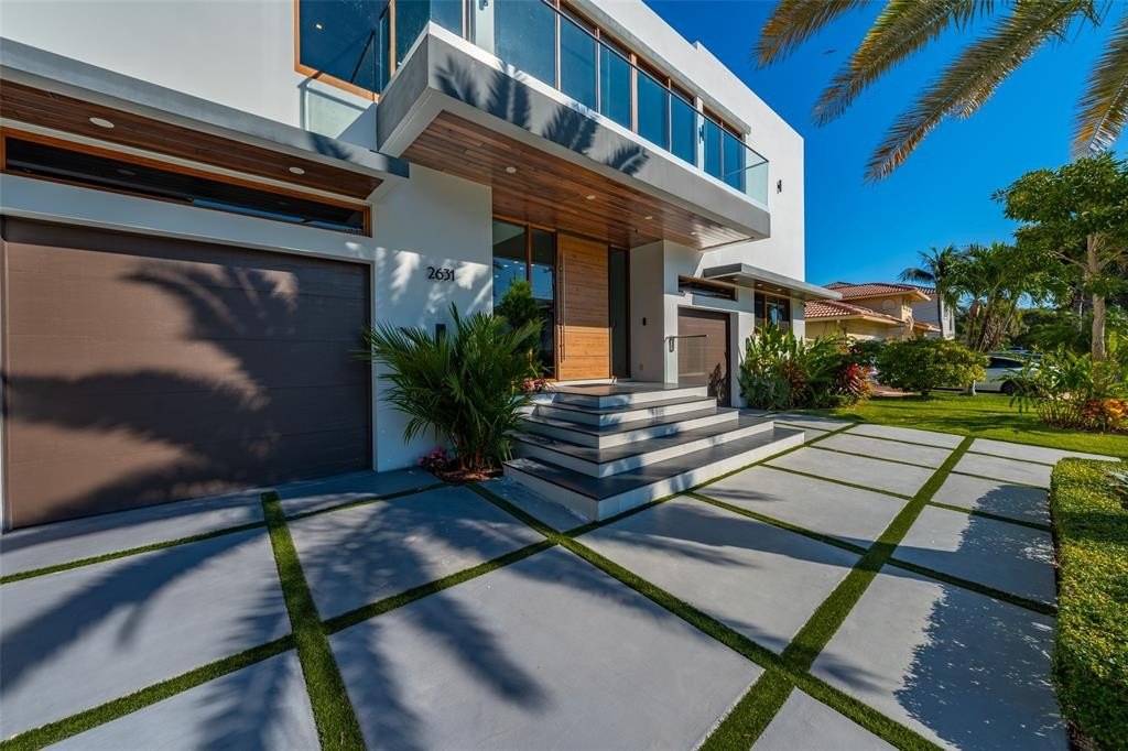 Lighthouse Point, Florida, 33064, United States, 5 Bedrooms Bedrooms, ,5.5 BathroomsBathrooms,Residential,Forsale,2011622