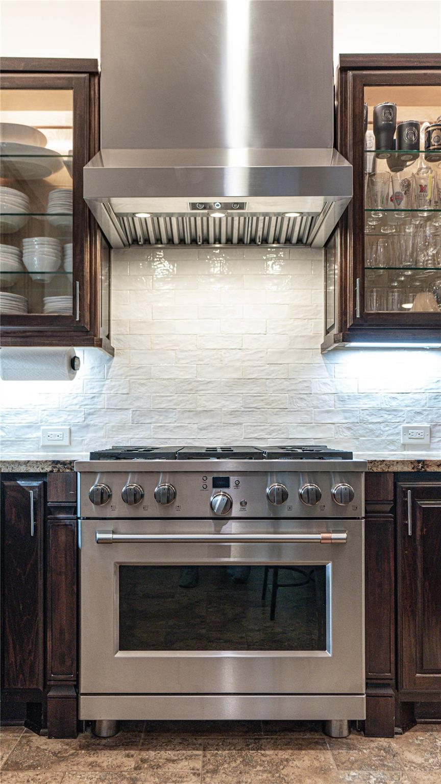 Conroe, Texas, 77302, United States, 4 Bedrooms Bedrooms, ,3 BathroomsBathrooms,Residential,Forsale,2010633