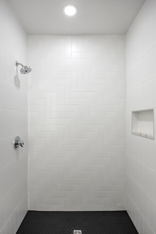 Chattanooga, Tennessee, 37405, United States, 4 Bedrooms Bedrooms, ,4.5 BathroomsBathrooms,Residential,Forsale,2009592