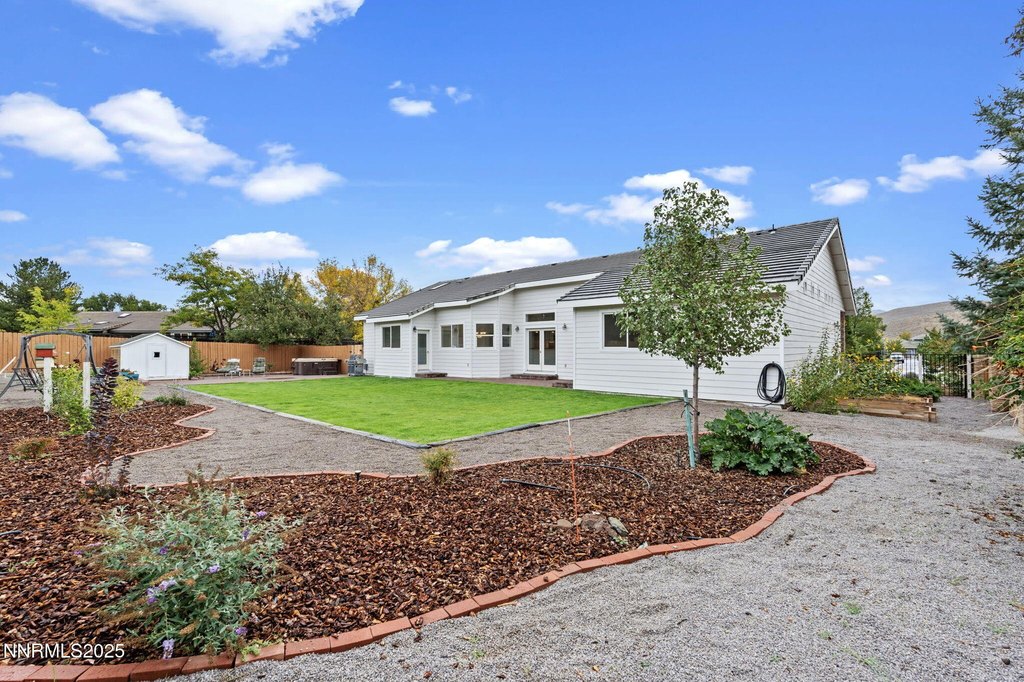 Washoe Valley, Nevada, 89704, United States, 4 Bedrooms Bedrooms, ,3 BathroomsBathrooms,Residential,Forsale,2012838