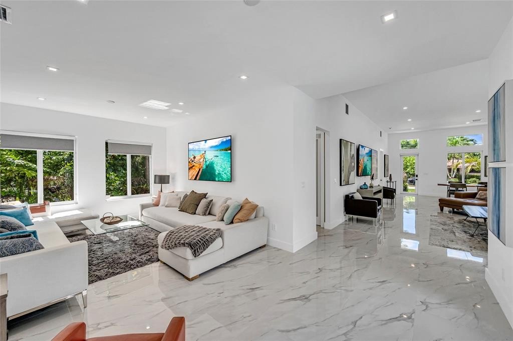 Oakland Park, Florida, 33334, United States, 4 Bedrooms Bedrooms, ,4 BathroomsBathrooms,Residential,Forsale,1968291