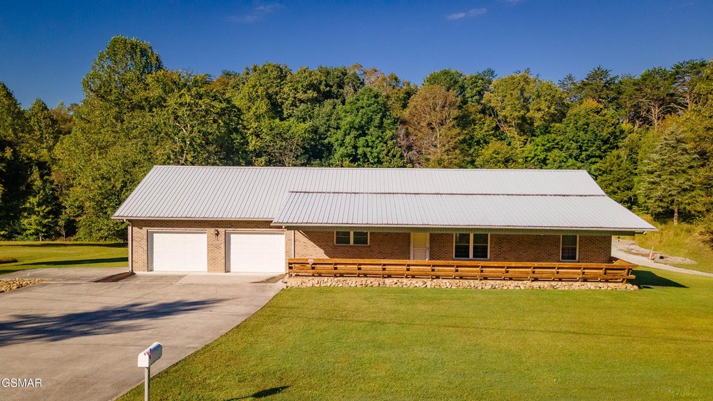 Sevierville, Tennessee, 37862, United States, 3 Bedrooms Bedrooms, ,2 BathroomsBathrooms,Residential,Forsale,1973584