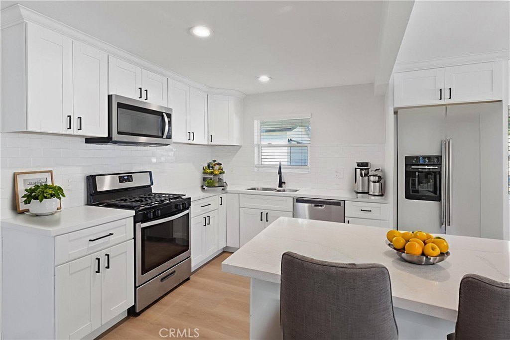 Yucaipa, California, 92399, United States, 2 Bedrooms Bedrooms, ,1 BathroomBathrooms,Residential,Forsale,1992755