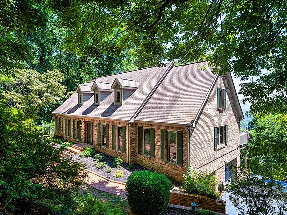 Mills River, North Carolina, 28759, United States, 3 Bedrooms Bedrooms, ,4 BathroomsBathrooms,Residential,Forsale,2004157