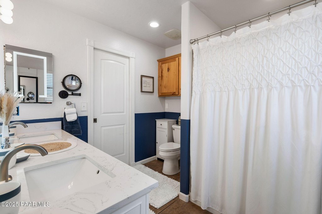 Chino Valley, Arizona, 86323, United States, 5 Bedrooms Bedrooms, ,2 BathroomsBathrooms,Residential,Forsale,1968231