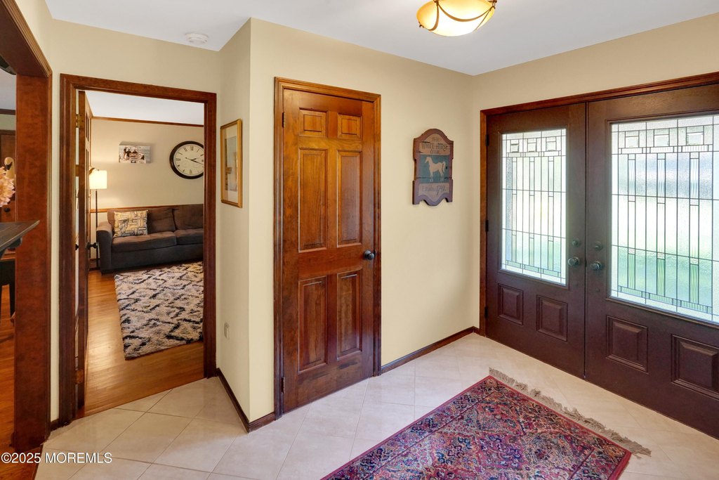 Red Bank, New Jersey, 07701, United States, 5 Bedrooms Bedrooms, ,3 BathroomsBathrooms,Residential,Forsale,1984553