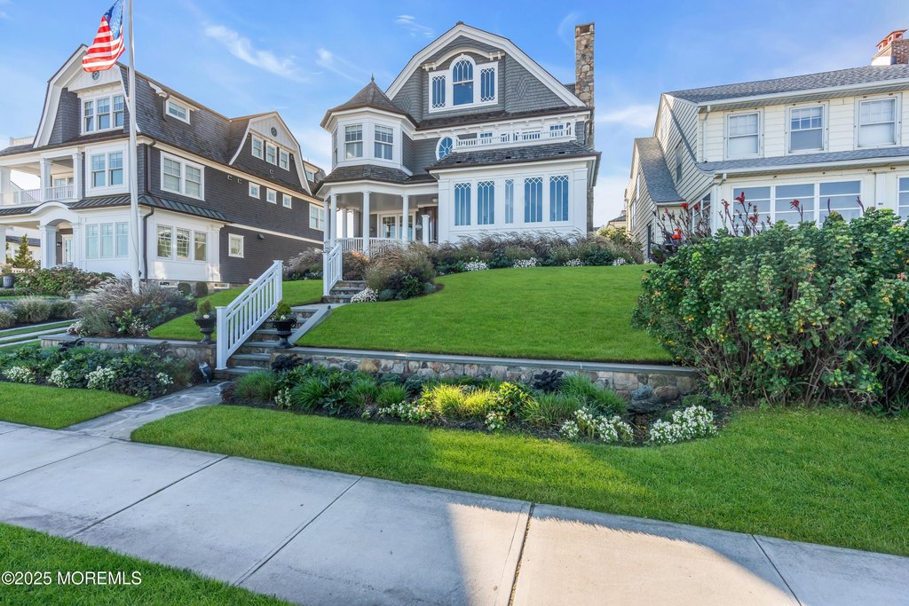 Sea Girt, New Jersey, 08750, United States, 4 Bedrooms Bedrooms, ,5 BathroomsBathrooms,Residential,Forsale,1984573