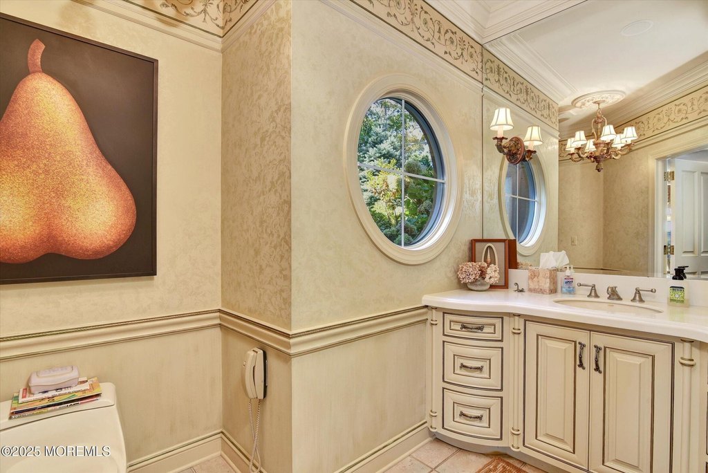 Brielle, New Jersey, 08730, United States, 5 Bedrooms Bedrooms, ,5.5 BathroomsBathrooms,Residential,Forsale,1984556