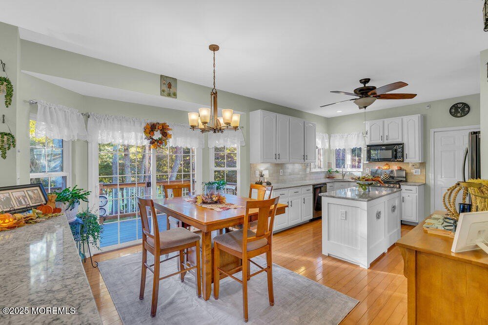 Howell, New Jersey, 07731, United States, 5 Bedrooms Bedrooms, ,3.5 BathroomsBathrooms,Residential,Forsale,1984548