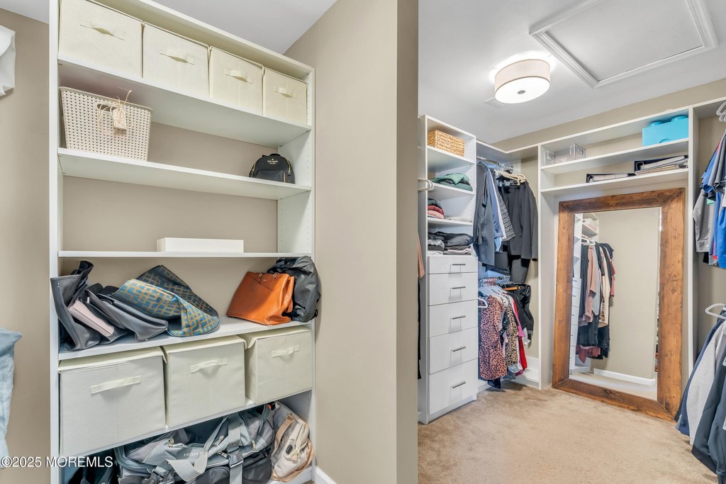 Tinton Falls, New Jersey, 07753, United States, 2 Bedrooms Bedrooms, ,2.5 BathroomsBathrooms,Residential,Forsale,1994029