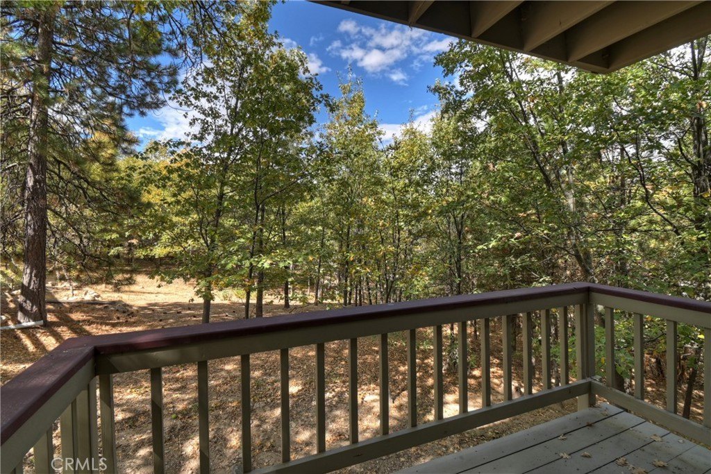 Lake Arrowhead, California, 92352, United States, 3 Bedrooms Bedrooms, ,2.5 BathroomsBathrooms,Residential,Forsale,2004863