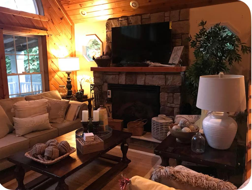 Celina, Tennessee, 38551, United States, ,Residential,Forsale,1999483