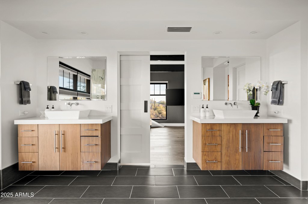 Scottsdale, Arizona, 85262, United States, 5 Bedrooms Bedrooms, ,4 BathroomsBathrooms,Residential,Forsale,2000269