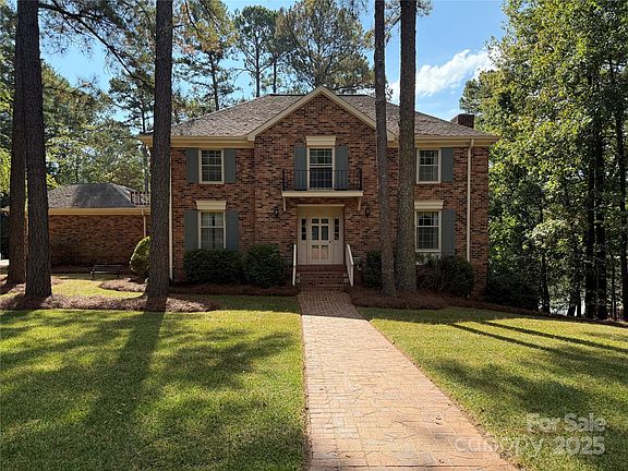 Lancaster, South Carolina, 29720, United States, 5 Bedrooms Bedrooms, ,4 BathroomsBathrooms,Residential,Forsale,1985968