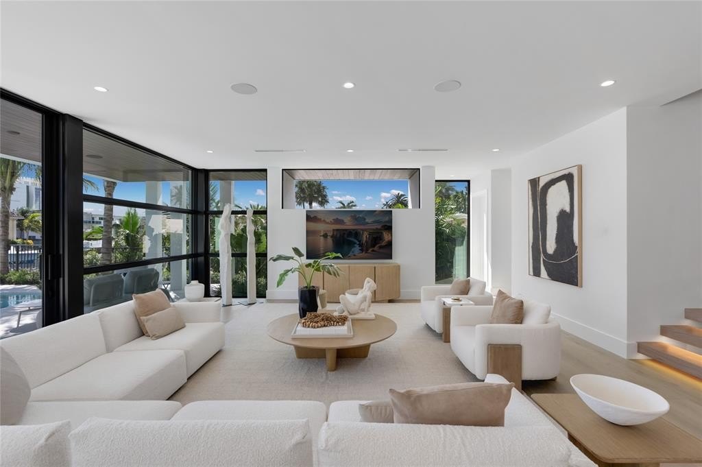 Fort Lauderdale, Florida, 33316, United States, 5 Bedrooms Bedrooms, ,6.5 BathroomsBathrooms,Residential,Forsale,2011541