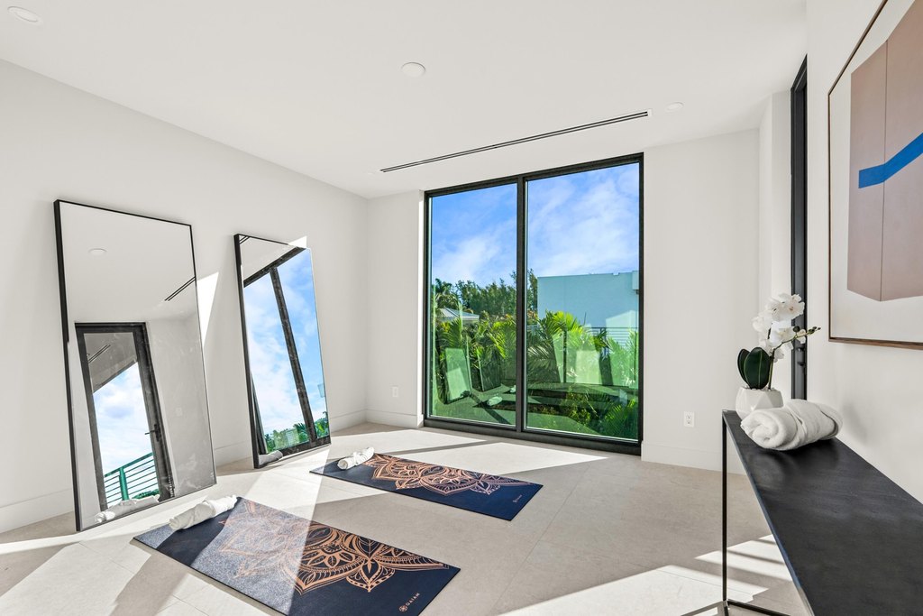 Delray Beach, Florida, 33483, United States, 5 Bedrooms Bedrooms, ,5.5 BathroomsBathrooms,Residential,Forsale,2009891