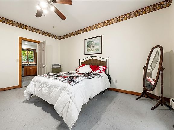 Old Forge, New York, 13420, United States, 3 Bedrooms Bedrooms, ,2 BathroomsBathrooms,Residential,Forsale,1969694