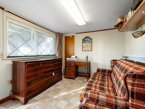 Inlet, New York, 13360, United States, 8 Bedrooms Bedrooms, ,3 BathroomsBathrooms,Residential,Forsale,1969692