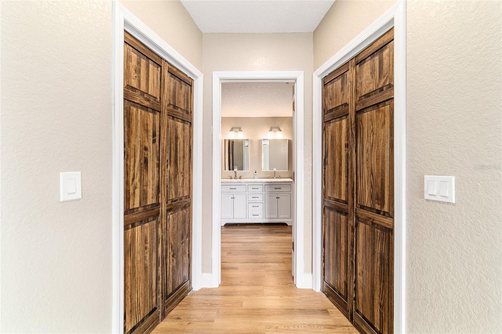 BELLEVIEW, Florida, 34420, United States, 4 Bedrooms Bedrooms, ,3 BathroomsBathrooms,Residential,Forsale,1994121