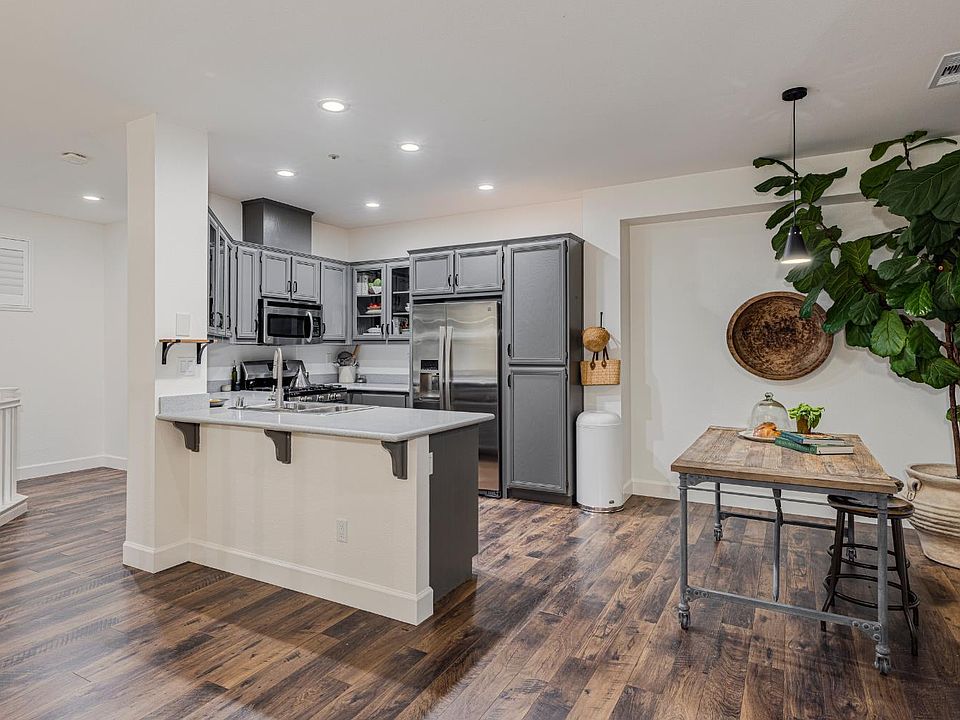 Rohnert Park, California, 94928, United States, 3 Bedrooms Bedrooms, ,2 BathroomsBathrooms,Residential,Forsale,1985923