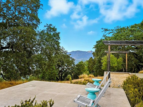 Cloverdale, California, 95425, United States, 3 Bedrooms Bedrooms, ,3 BathroomsBathrooms,Residential,Forsale,1985929