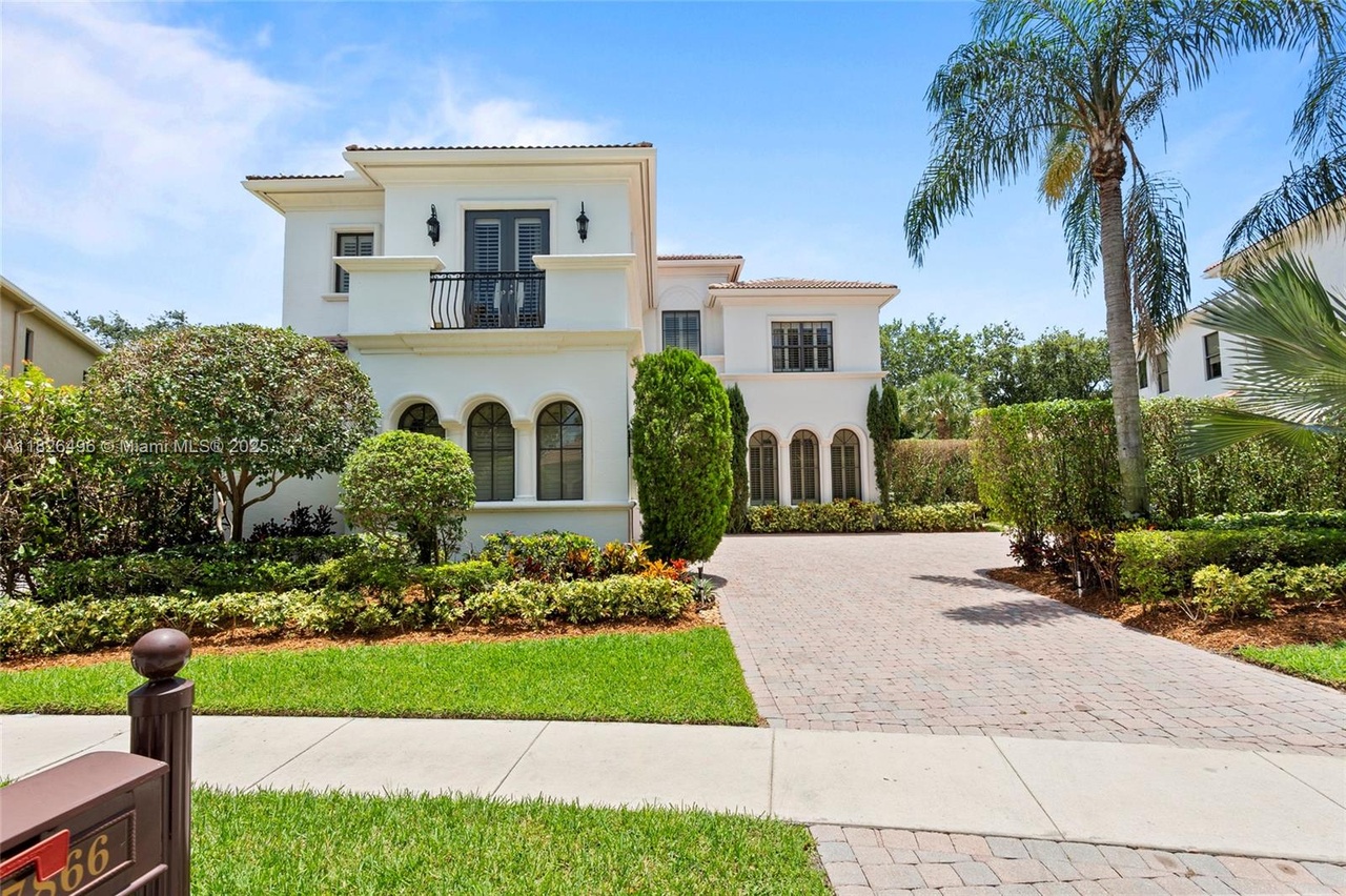 Boca Raton, Florida, 33496, United States, 5 Bedrooms Bedrooms, ,4 BathroomsBathrooms,Residential,Forsale,1969946