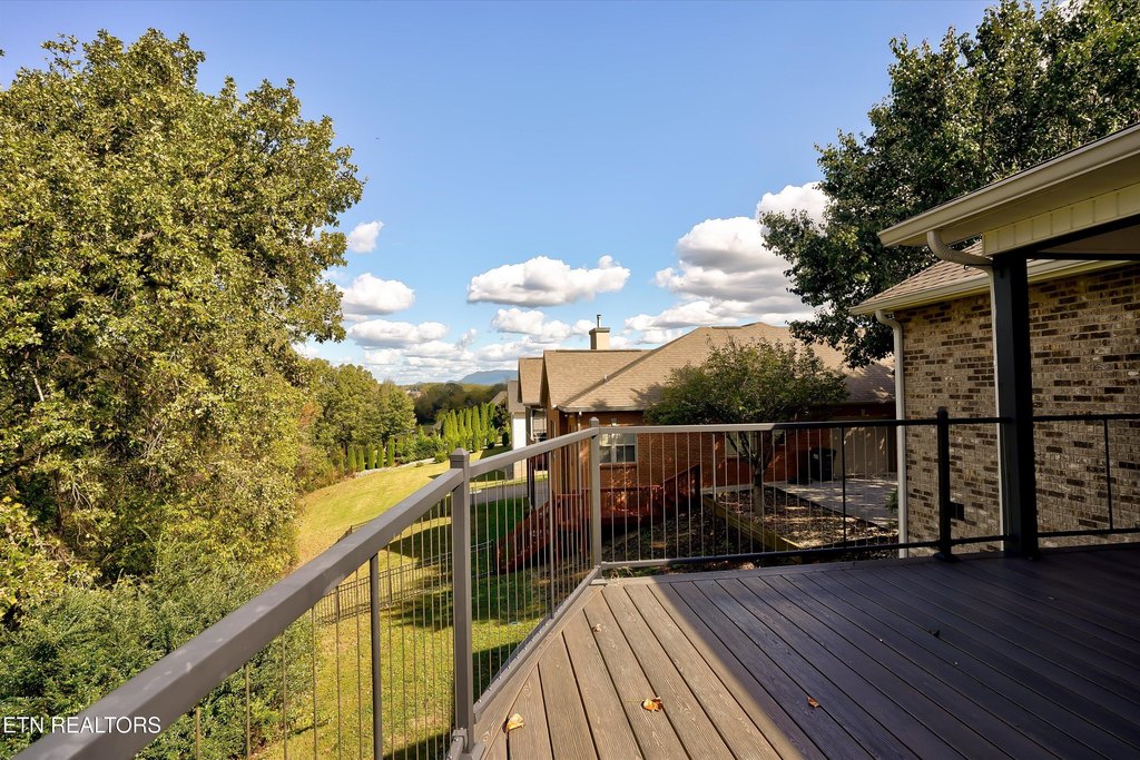 Maryville, Tennessee, 37804, United States, 4 Bedrooms Bedrooms, ,3 BathroomsBathrooms,Residential,Forsale,1973596