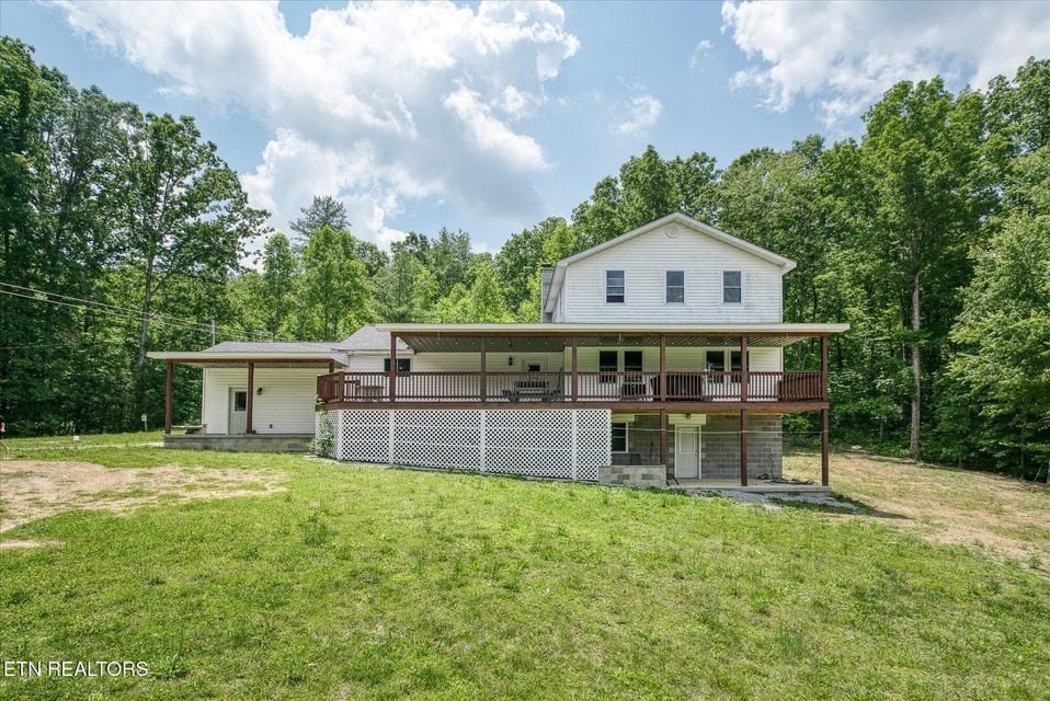 Deer Lodge, Tennessee, 37726, United States, 6 Bedrooms Bedrooms, ,2 BathroomsBathrooms,Residential,Forsale,1929820