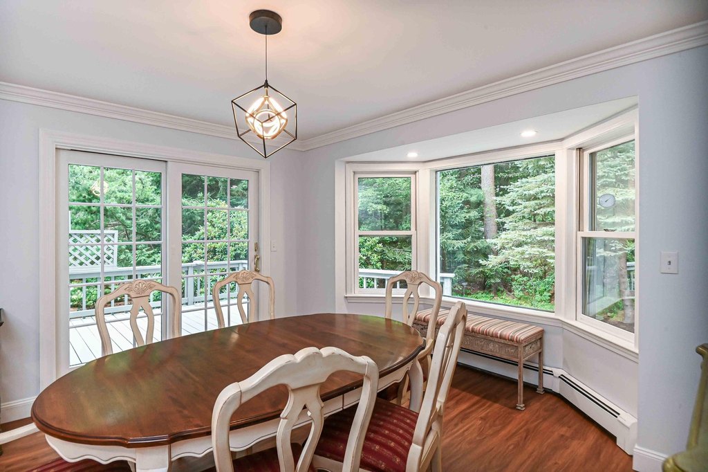 York, Maine, 03909, United States, 3 Bedrooms Bedrooms, ,3 BathroomsBathrooms,Residential,Forsale,1968210