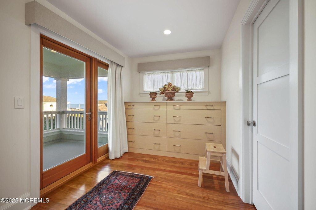 Spring Lake, New Jersey, 07762, United States, 4 Bedrooms Bedrooms, ,5 BathroomsBathrooms,Residential,Forsale,1984564