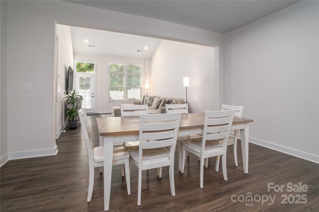 Mooresville, North Carolina, 28117, United States, 3 Bedrooms Bedrooms, ,2.5 BathroomsBathrooms,Residential,Forsale,2004566